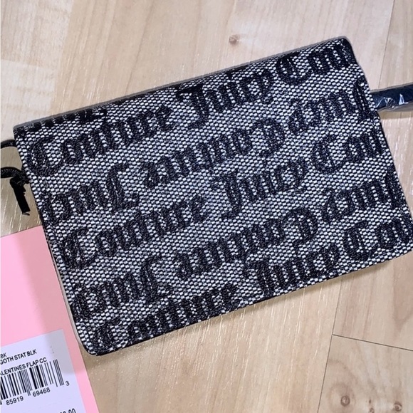 LN — “Valentines Heart” Flap Over Compact Wallet — Juicy Couture - Picture 2 of 3